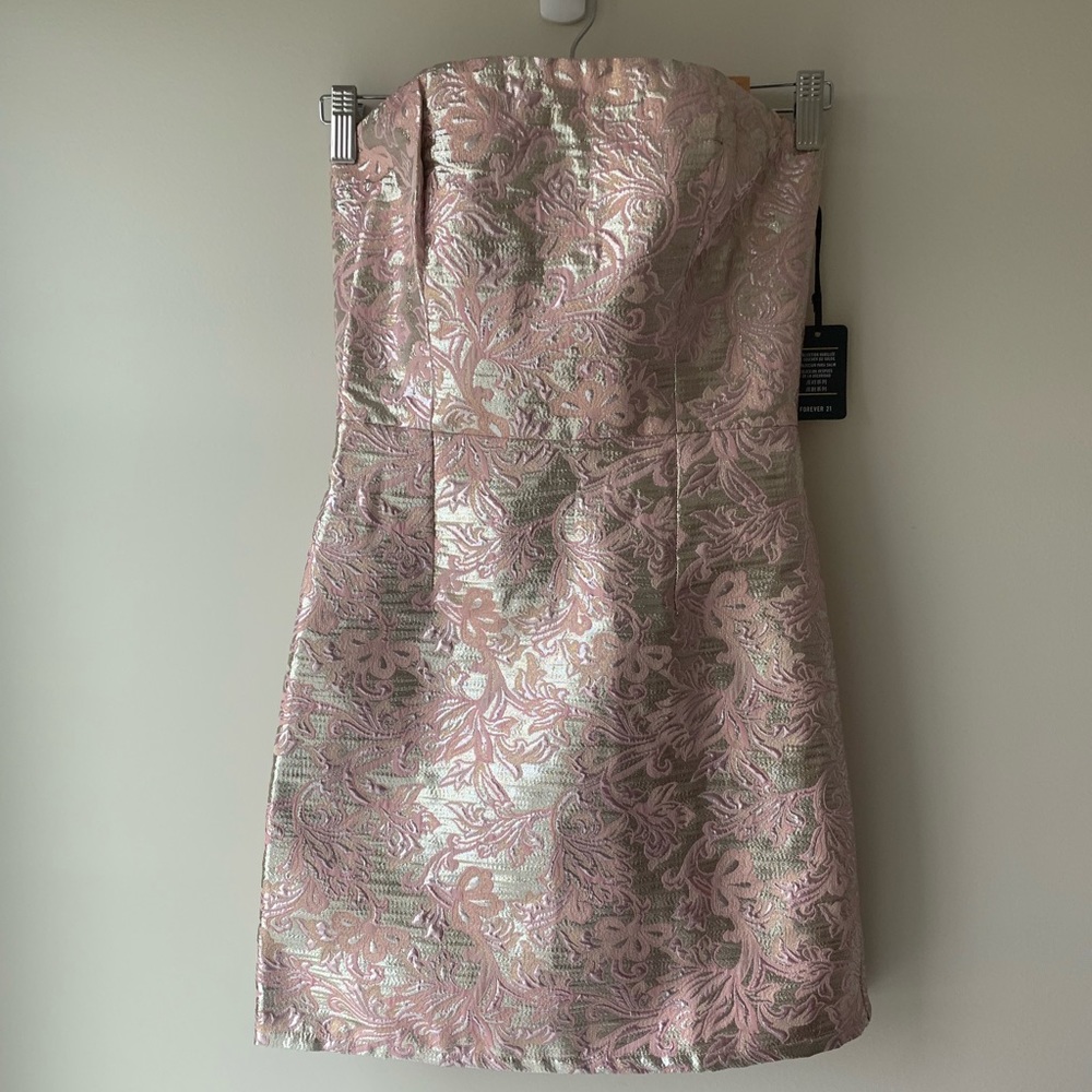 Forever 21 baby pink and champagne strapless dress